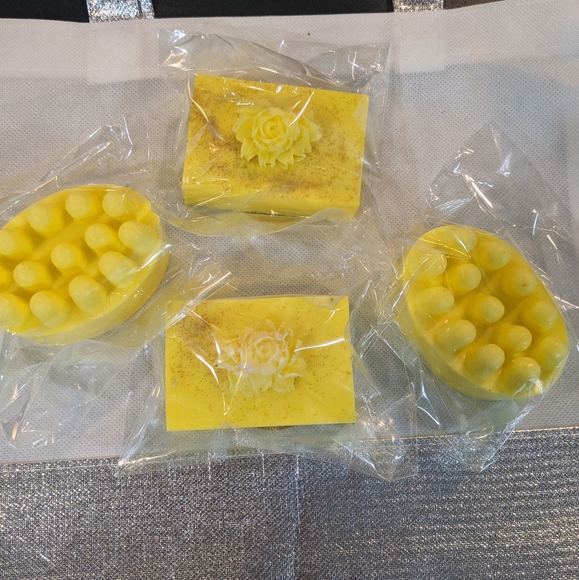 Hand Crafted Other - 4 XL ( 1 1/2 pounds)🧼 Goat's Milk Soap.
